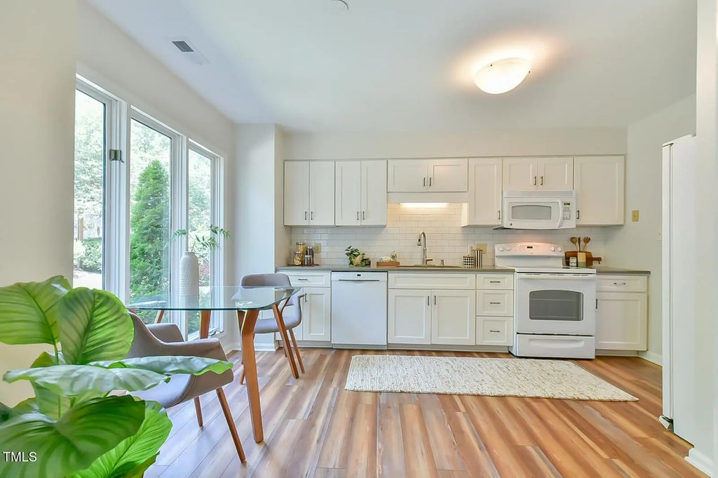 137 Berry Patch Lane, Chapel Hill