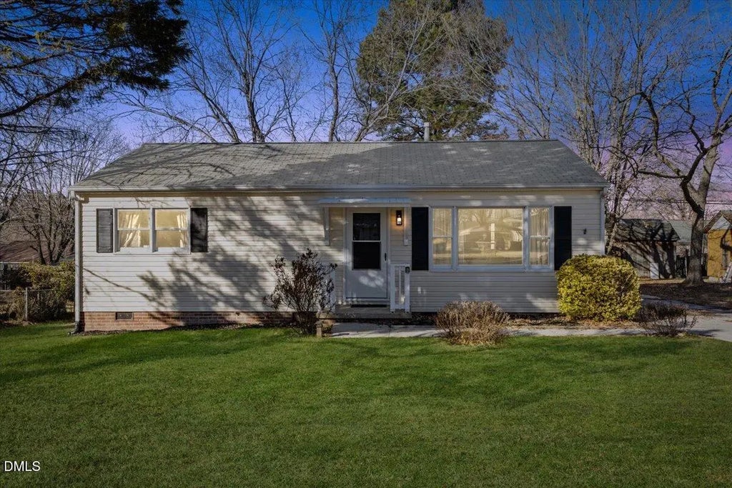 2322 Mckinney Street, Burlington