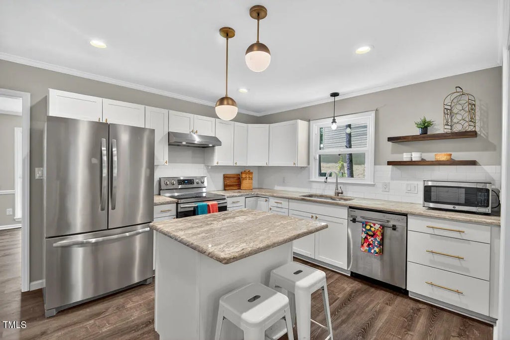 1500 Valley Run, Durham