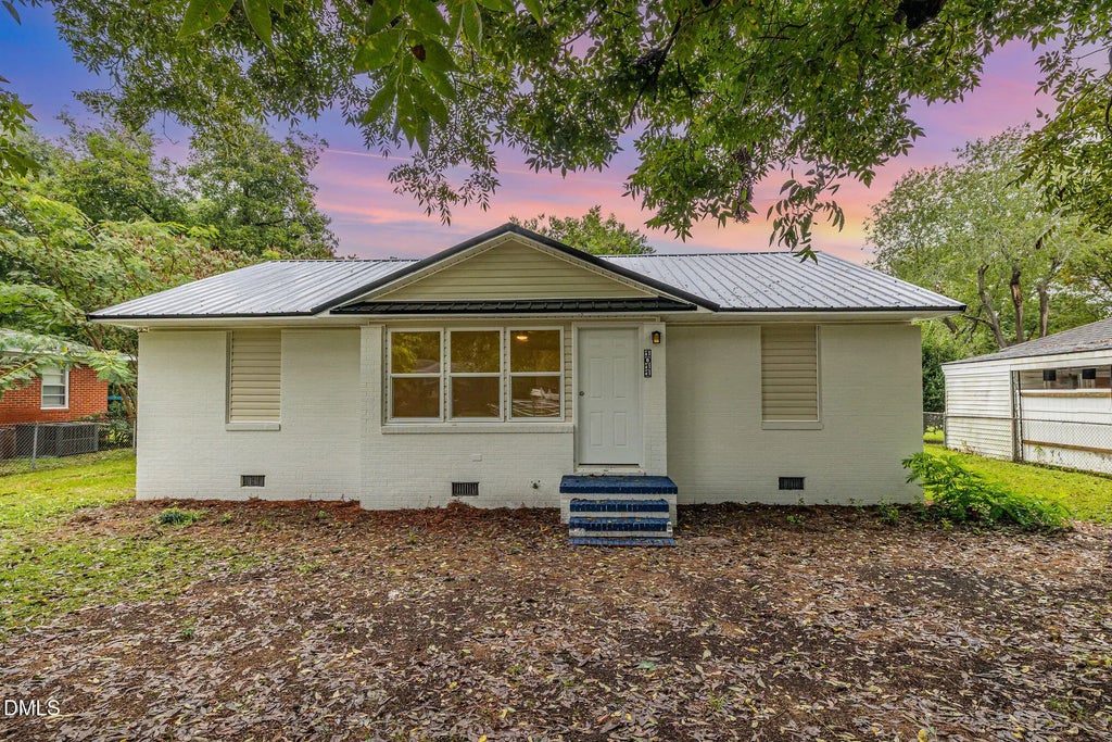 1011 Juniper Drive, Fayetteville