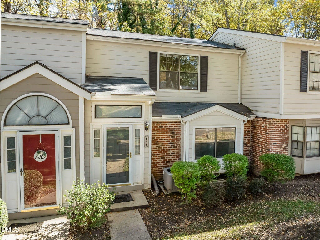 7803 Falcon Rest Circle Circle, Raleigh