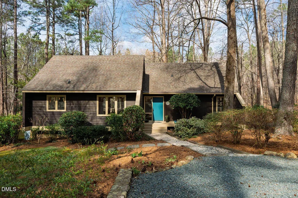 500 Marvin Edwards Lane, Chapel Hill