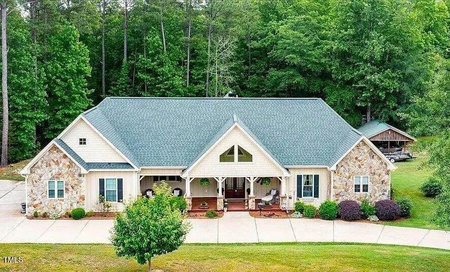 413 Johnson Town Rd Road, Zebulon