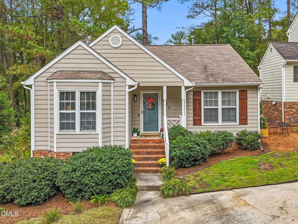 701 Cross Timbers Drive, Durham