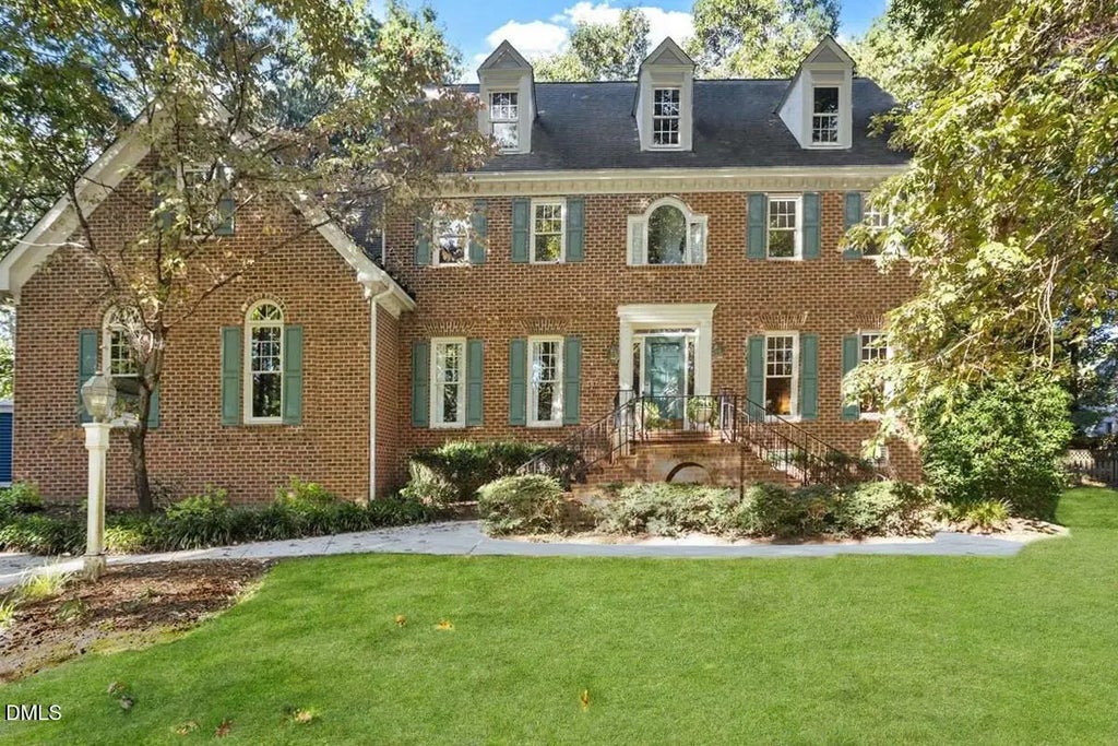 7701 Oakmont Place, Raleigh