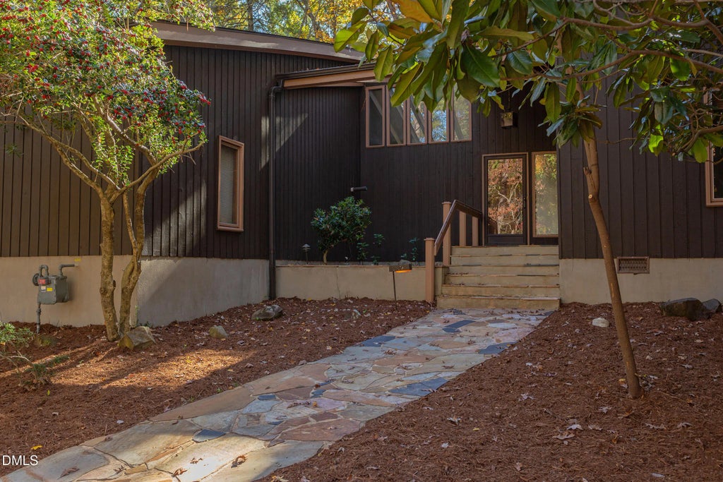 645 Wellington Drive, Chapel Hill