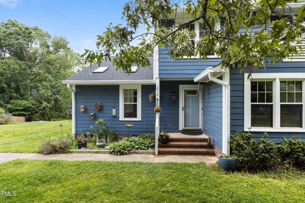 2214 Pathway Drive, Chapel Hill