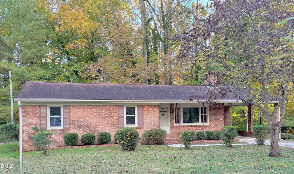 105 Sunset Circle, Henderson