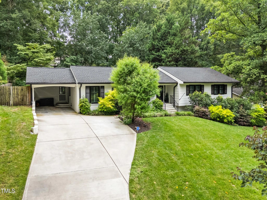 911 Temple Street, Raleigh