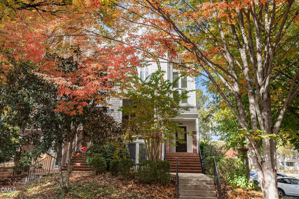 1120 Parkridge Lane 102, Raleigh