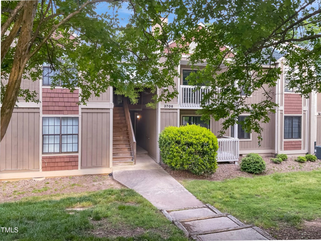 3706 Chimney Ridge Place 8, Durham