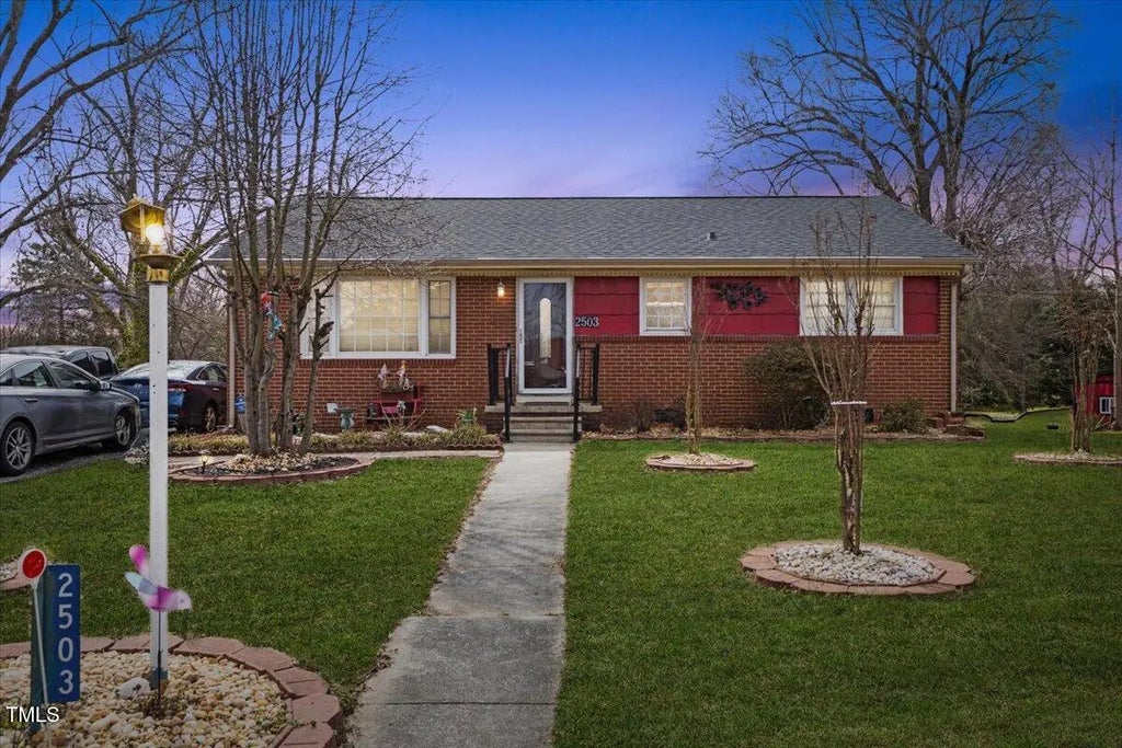 2503 Mckinney Street, Burlington