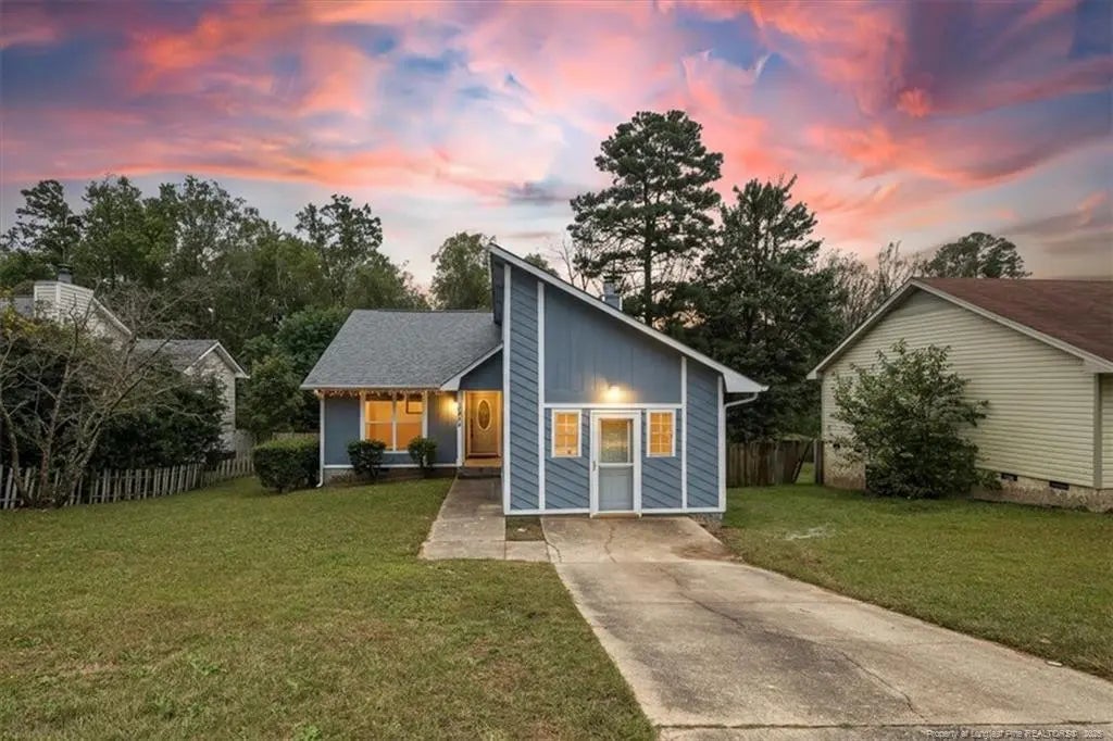 1379 Worstead Drive, Fayetteville