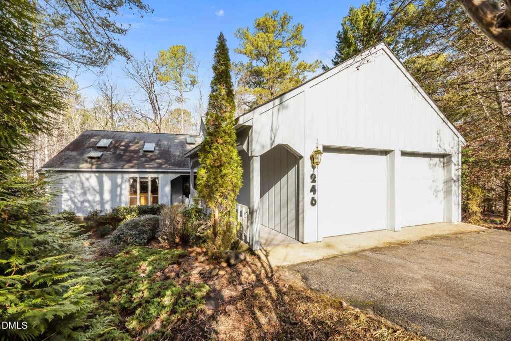 246 Fox Ridge Road, Pittsboro