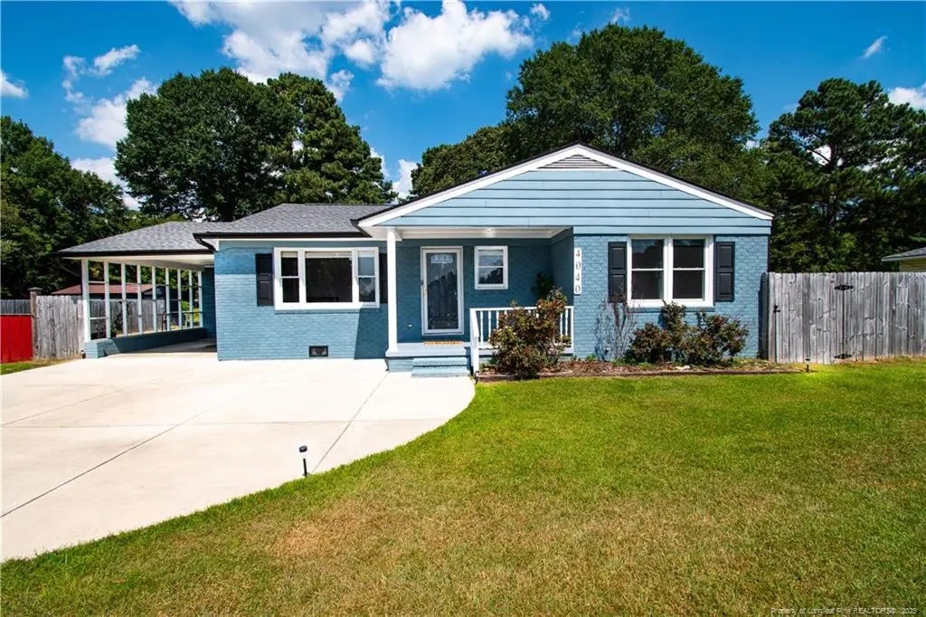 4040 Rosehill Road, Fayetteville