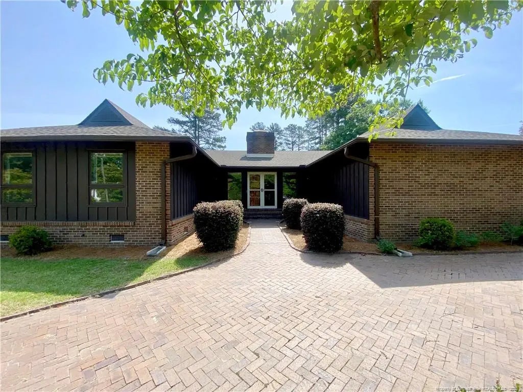 4207 Aldwych Street, Lumberton