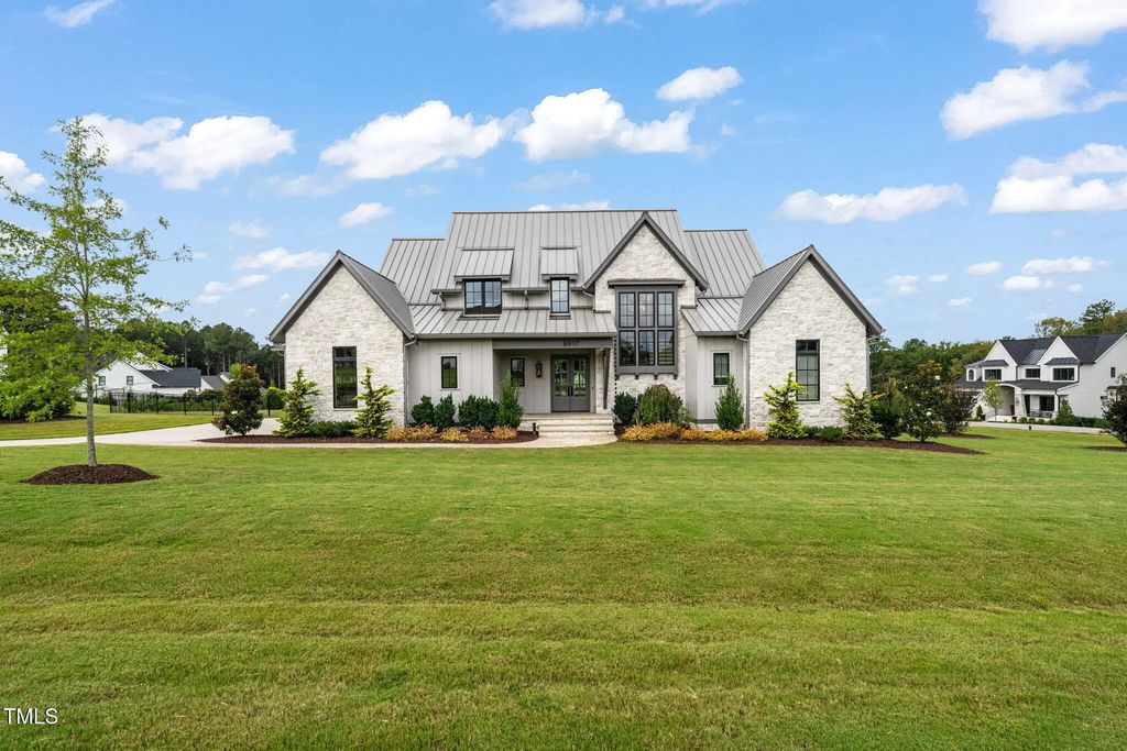 8917 Grand Highland Way, Wake Forest