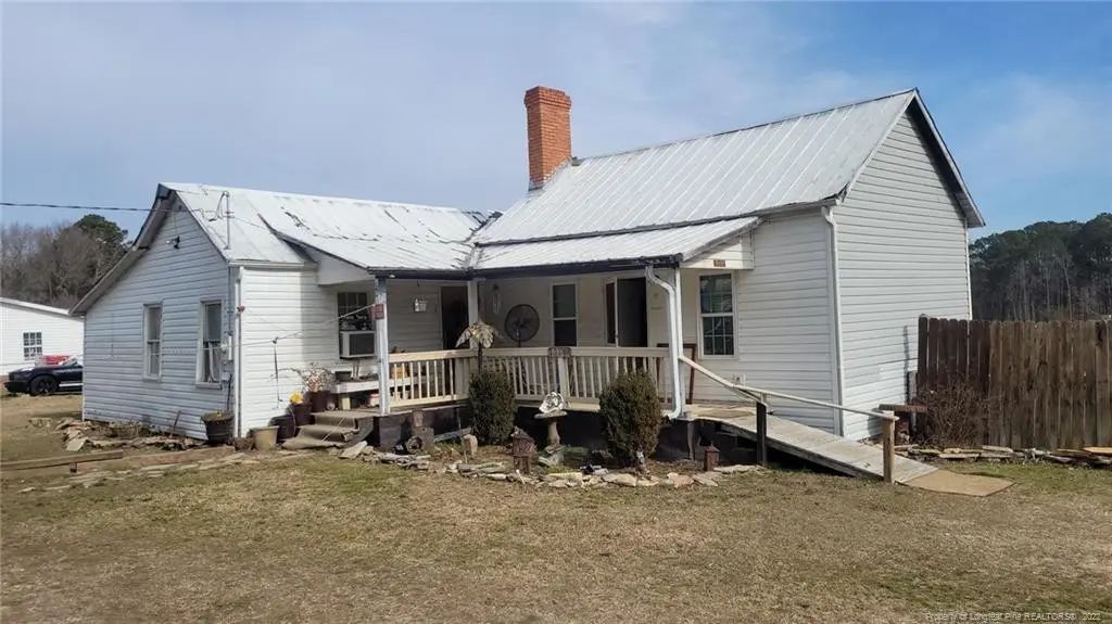 1279 Frank Wicker Road, Sanford
