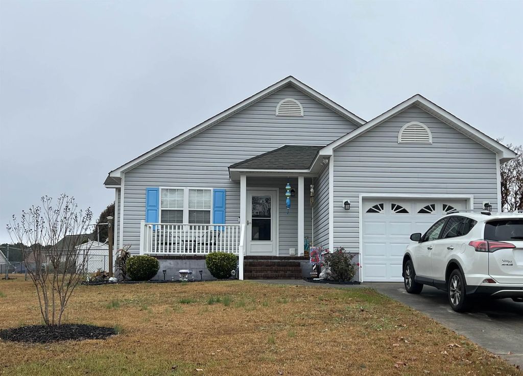 304 Appaloosa Court, Swansboro
