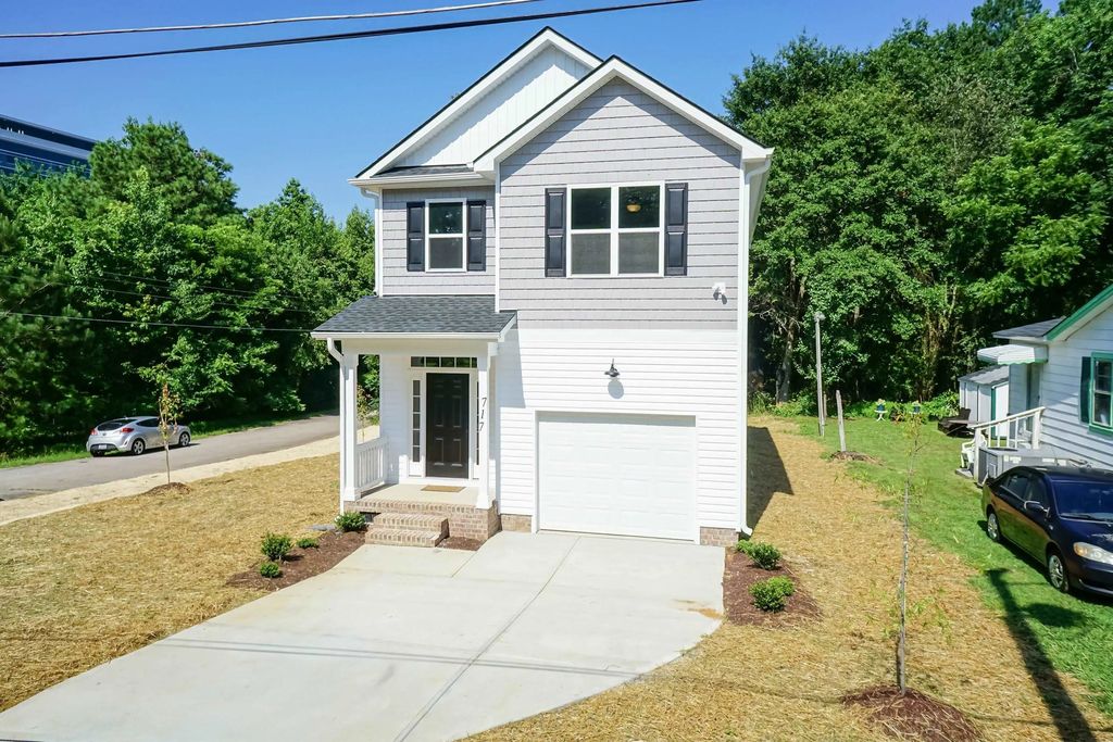 804 N Magnolia Avenue, Dunn