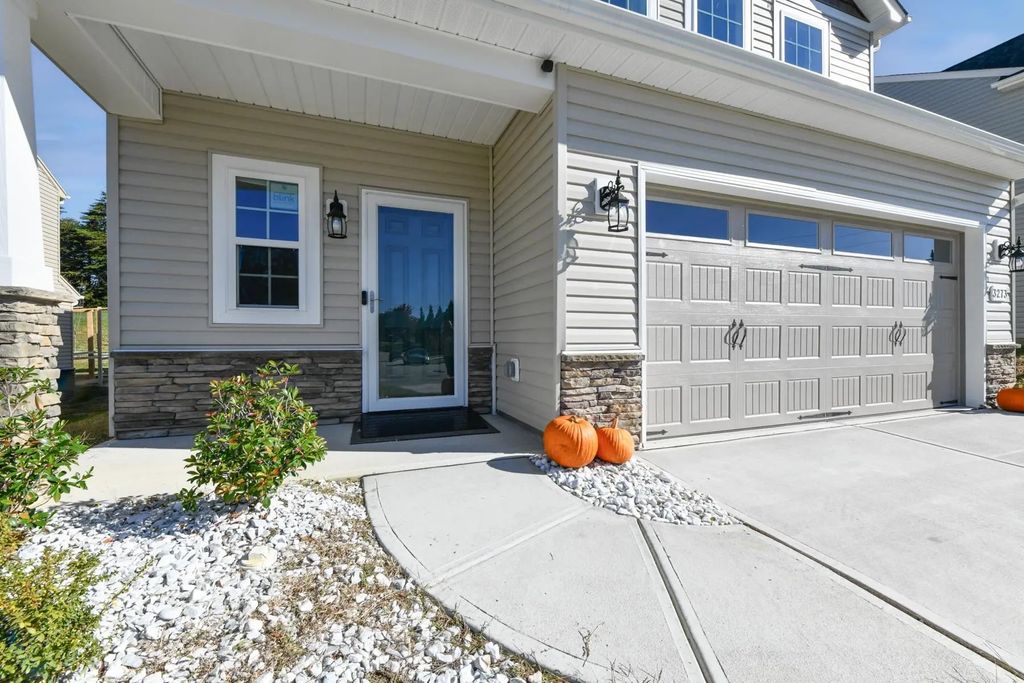 3273 Alyssa Way, High Point