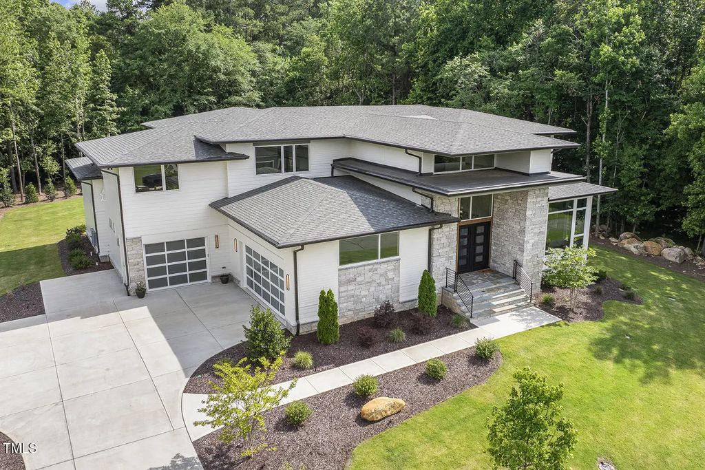 213 Westhampton Drive, Pittsboro