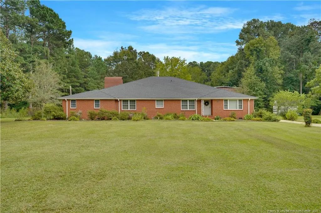 1882 Dunn Road, Eastover