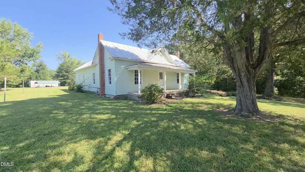 2523 Hamlin Road, Durham