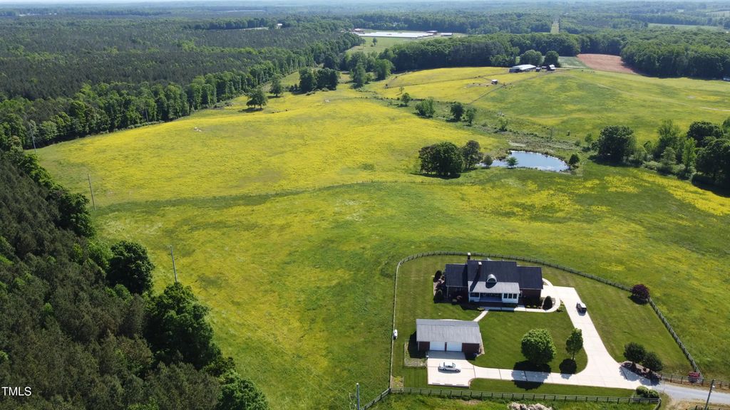 455 Hogan Farm Road, Seagrove