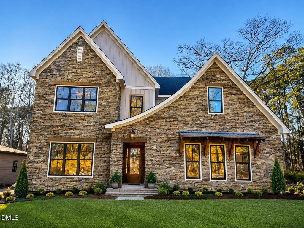 8721 Little Deer  Lane, Raleigh