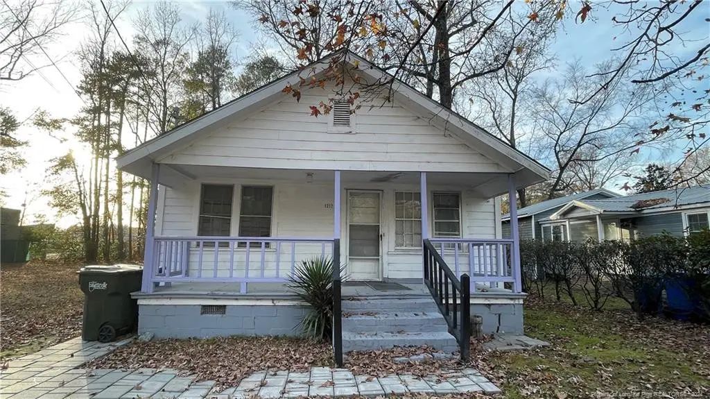 1217 North Street, Fayetteville