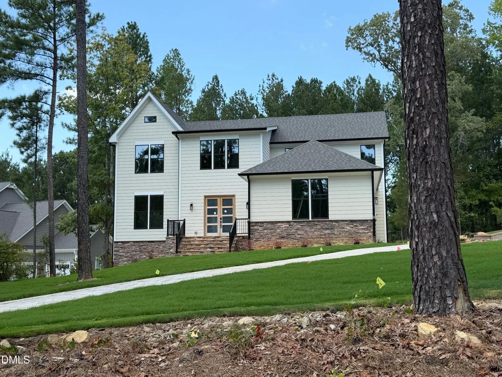 9 High Ridge Lane, Pittsboro