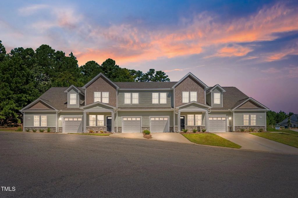 970 Kensington Park Road, Fayetteville