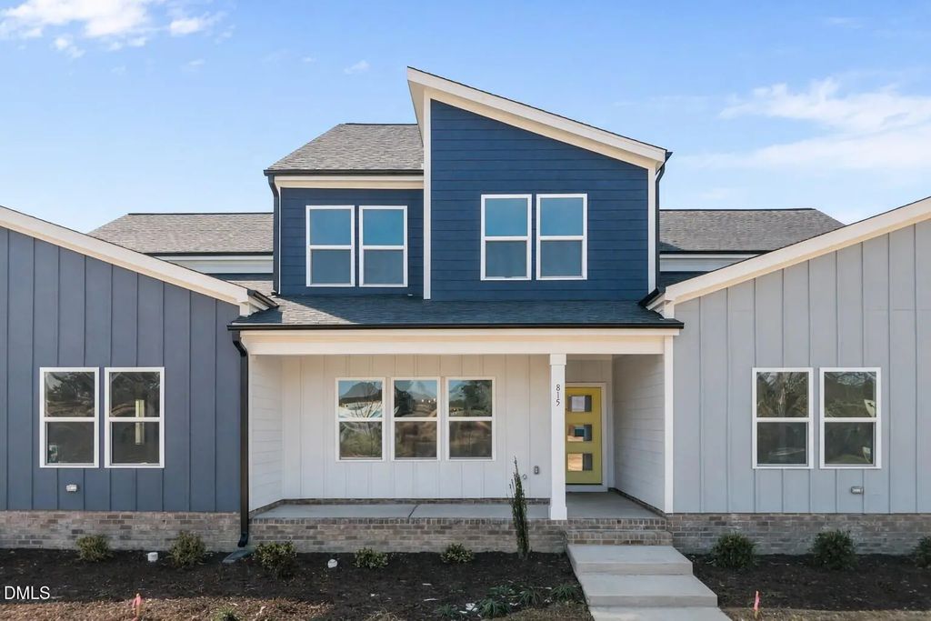 815 Central Park Drive, Knightdale