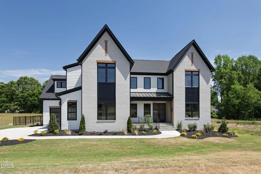 5841 Carriage Gate Drive, Raleigh