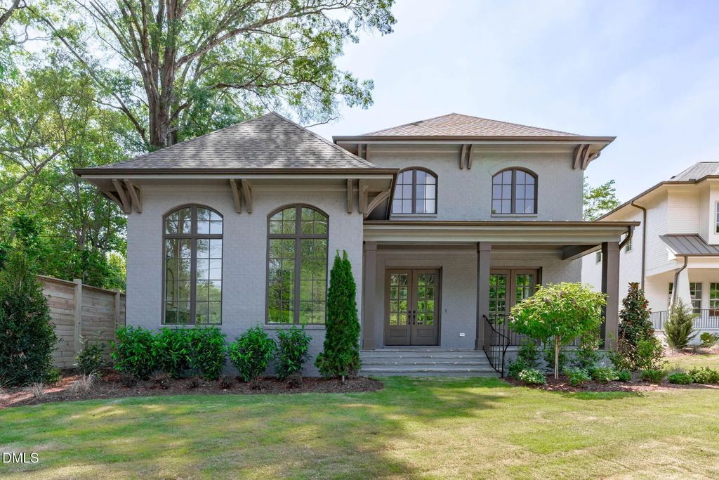 1221 Dixie Trail, Raleigh