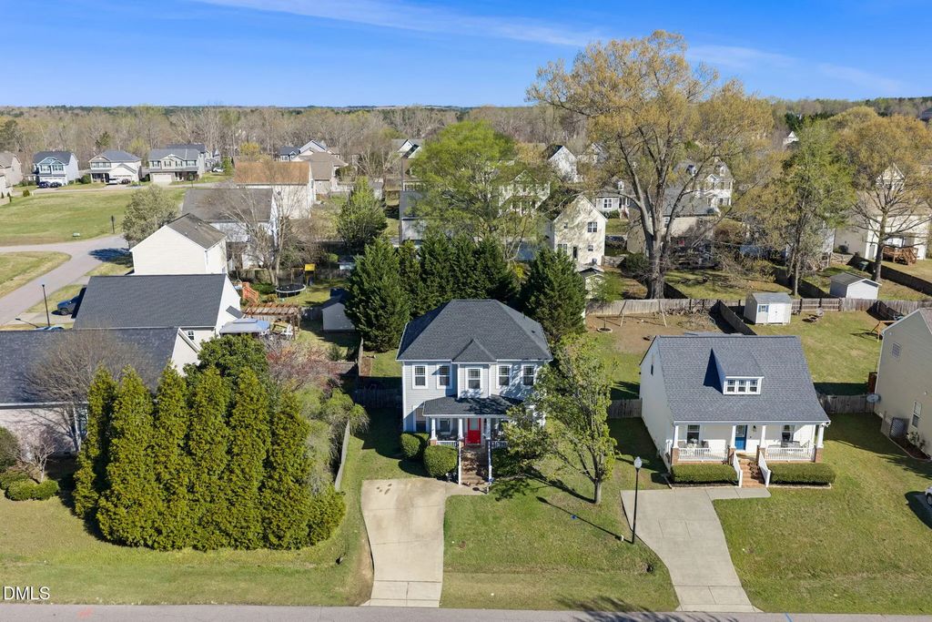 133 Haywood Lane, Clayton