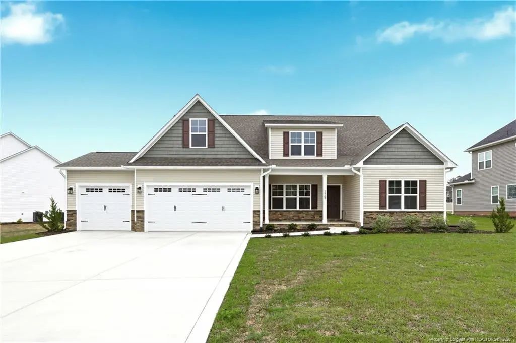 1923 Thomas Wood (lot 103) Drive, Fayetteville