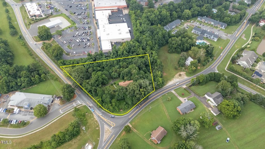 1704 Orange Grove Road, Hillsborough