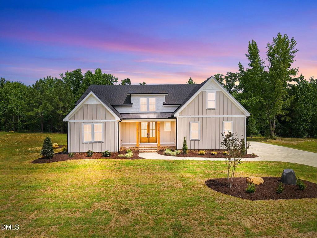 25 Serenity Woods Trail, Franklinton