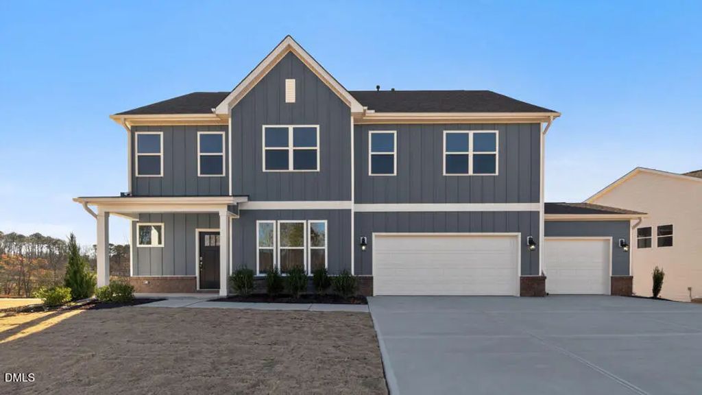 25 West Fire Opal Court, Clayton