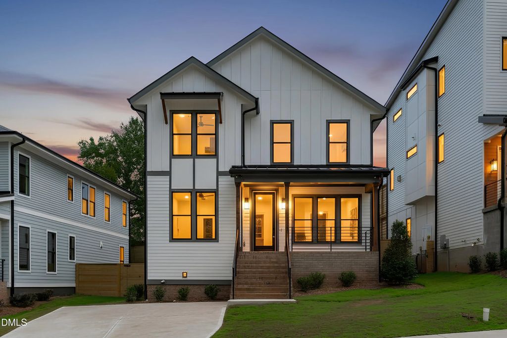 1012 Addison Place, Raleigh
