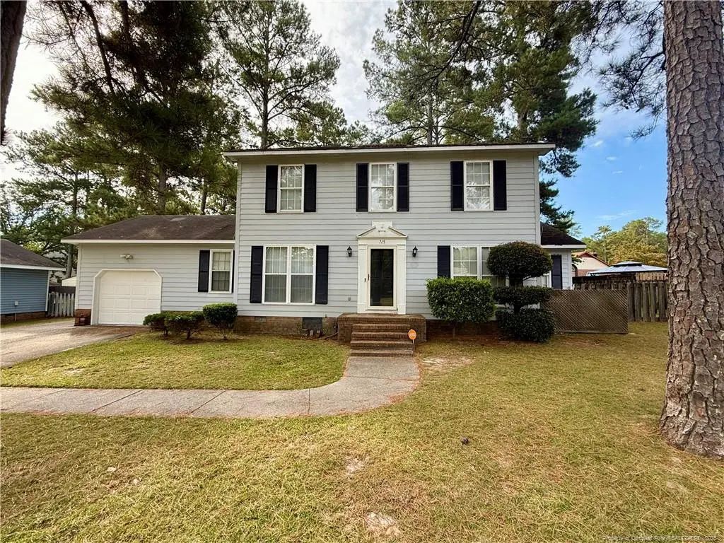 715 Brougham Road, Fayetteville