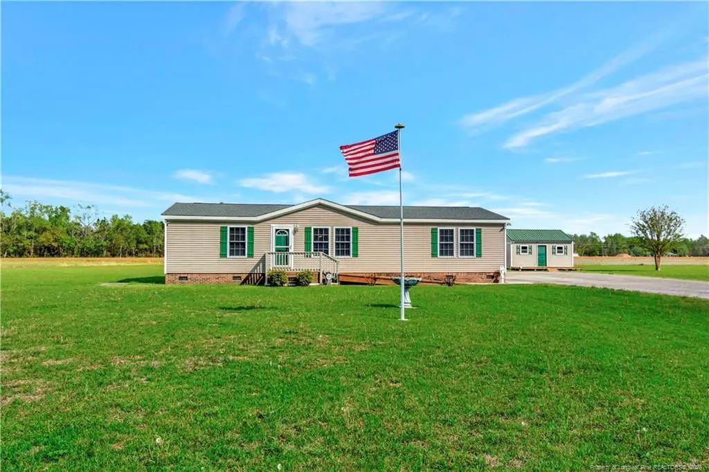 387 Bourbon Street, Lumberton
