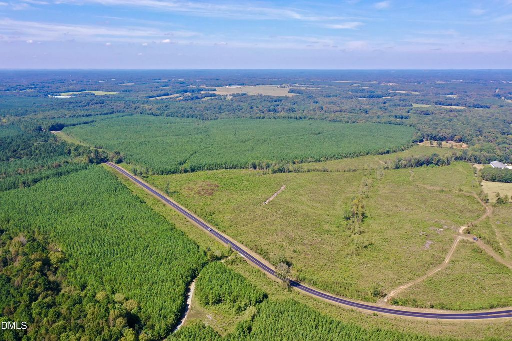 4093 Nc Highway 42, Goldston