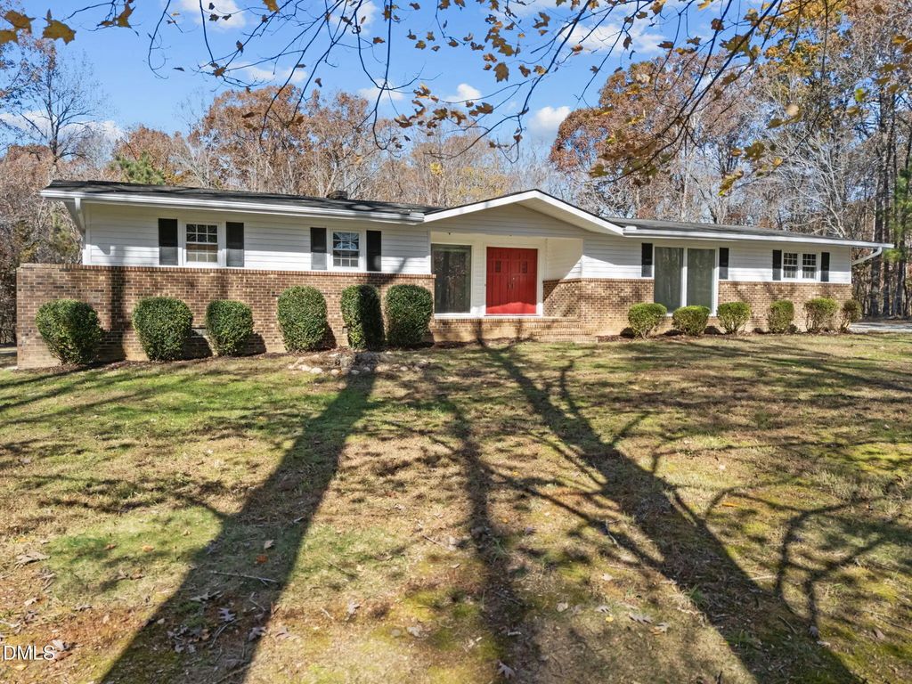 3804 Kenwood Drive, Hillsborough