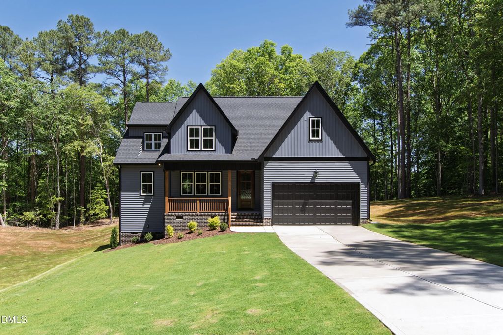 212 Rawhide Drive, Louisburg