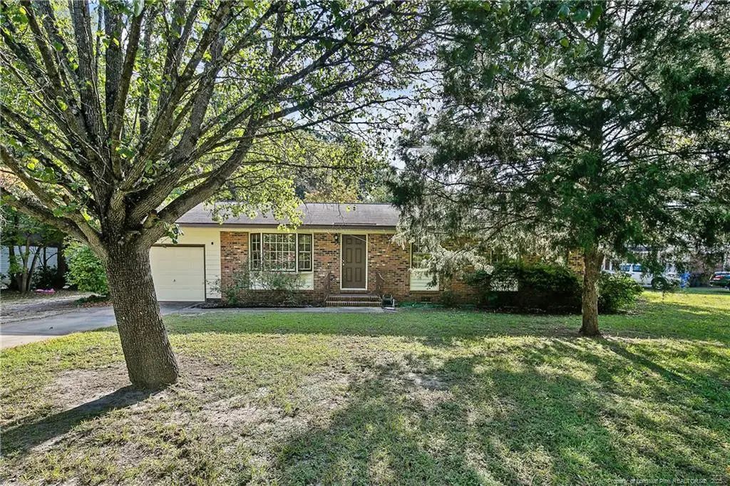 1001 Arberdale Drive, Fayetteville