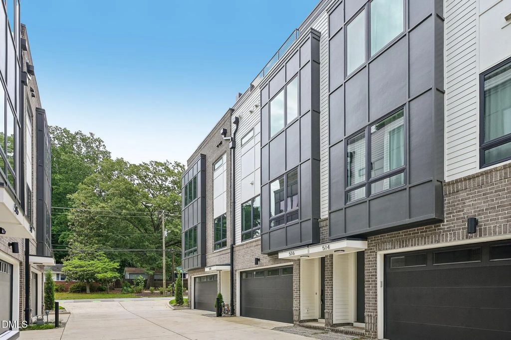 516 Edgecreek Court, Raleigh