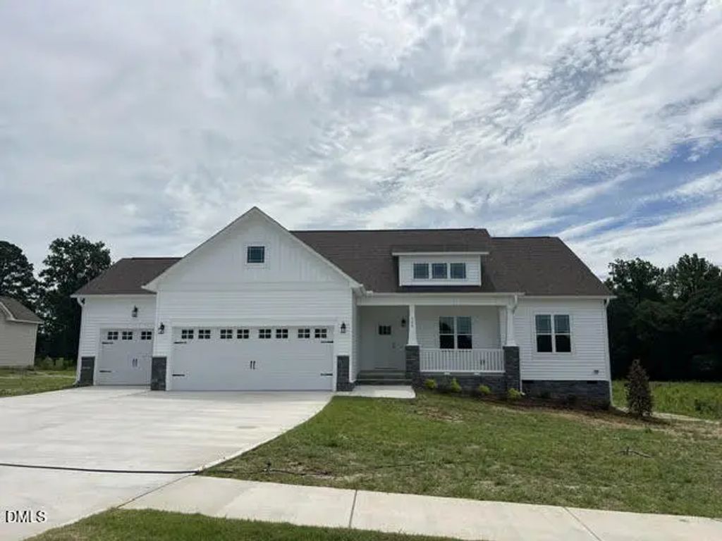 746 Olive Branch Drive, Smithfield